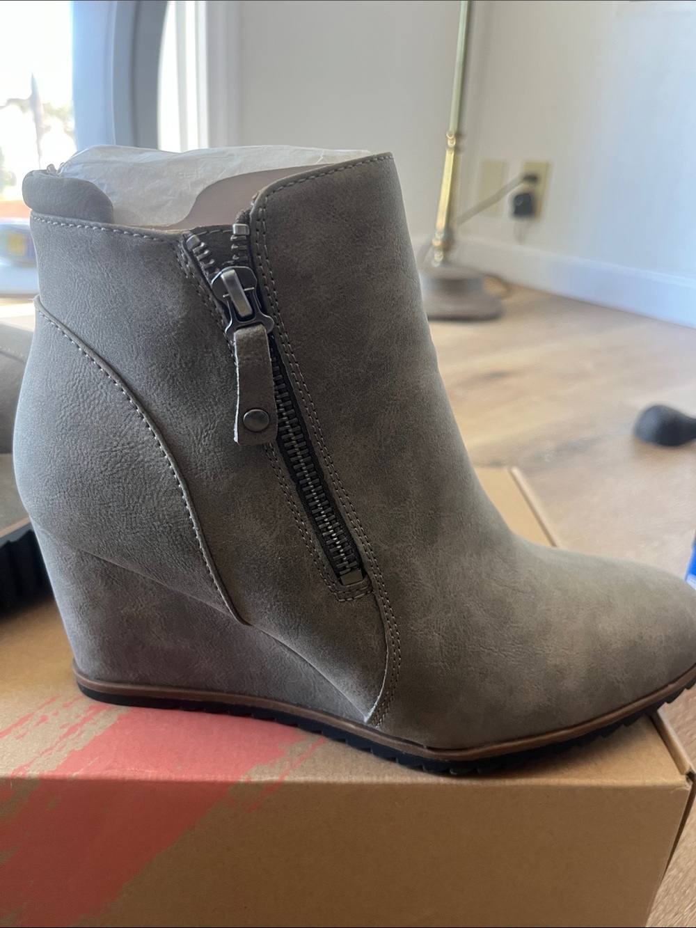 SOUL Naturalizer Gray Suede Ankle Booties - Picture 8 of 9
